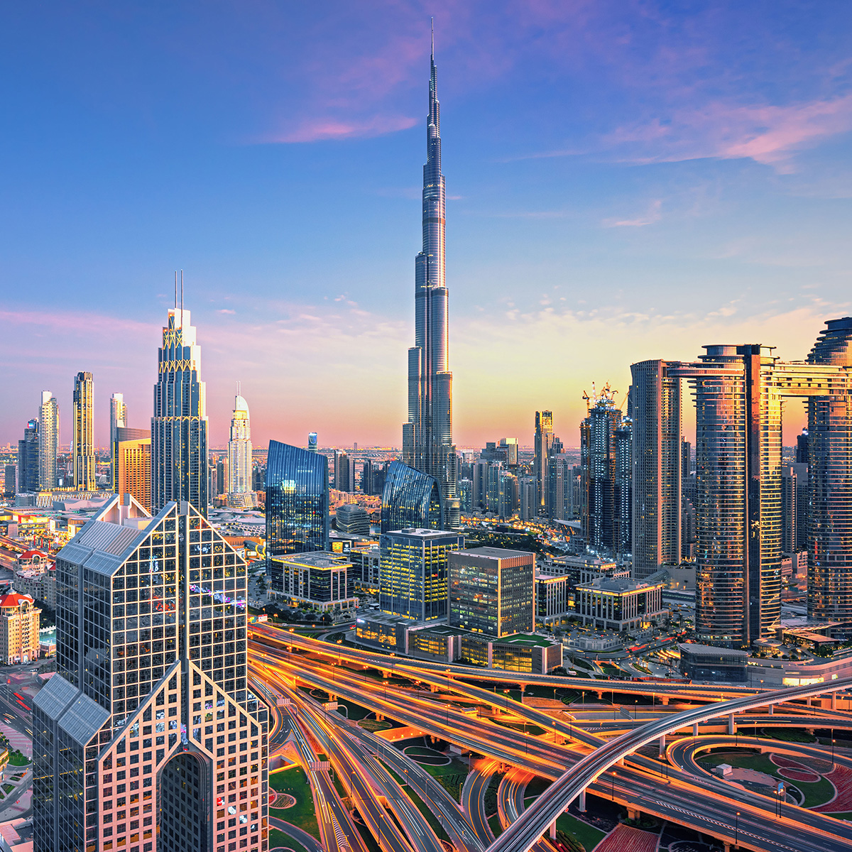 ใช้ประโยชน์จากสินเชื่อแบบใช้หลักทรัพย์ค้ำประกันเพื่อคว้าโอกาสลงทุนในสหรัฐอาหรับเอมิเรตส์ที่กำลังบูม